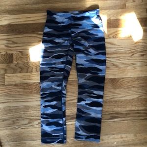 Lulu lemon rare camo crop